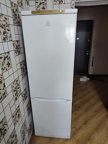 babyliss e 837: İşlənmiş 2 qapılı Indesit Soyuducu Satılır, rəng - Ağ — 2