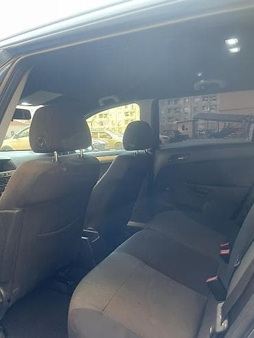 avto kar: Opel Astra: 1.4 l | 2006 il 2546881 km Universal — 5