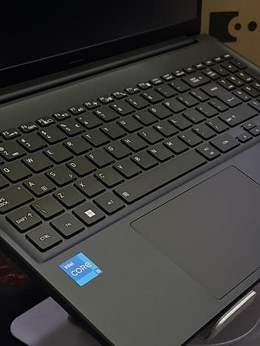 Noutbuk və netbuklar: Yeni Toshiba, 15.6 ", Intel Core i5, 256 GB, Ünvandan götürmə, Ödənişli çatdırılma, Rayonlara çatdırılma — 4
