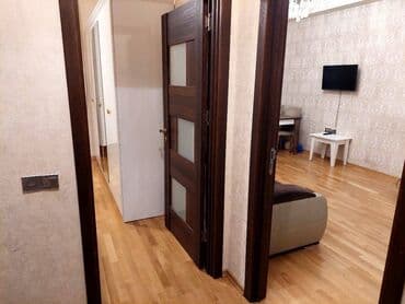 qarayev obyekt: Qaraev metrosuna yaxin 17 mertebeli binanın 3-cu mərtəbəsində — 9