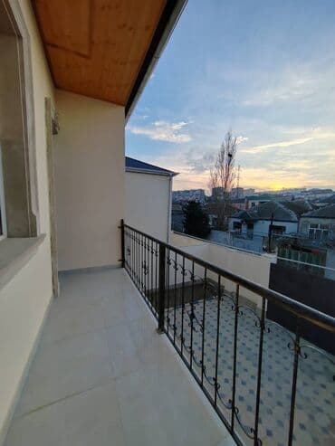 heyət evi: Qaraçuxur qəs. 4 otaqlı, 210 kv. m, Yeni təmirli — 20