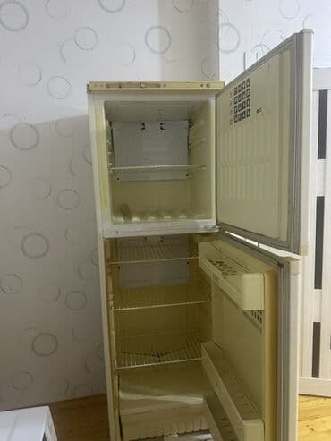 Мясорубки: Soyuducu, problemsiz isleyir. İki qapılı məişət soyuducusu - — 2