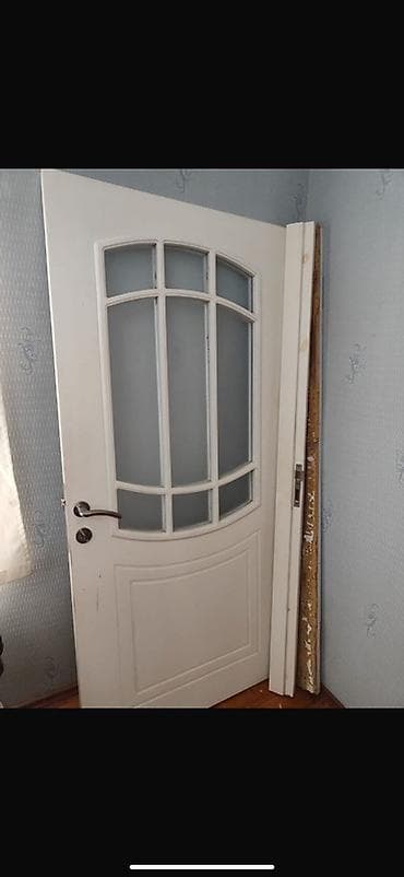 Qapi 1eded 200/90sm 45azn Lokbatan 3011 leli Ağ rəngli otaq qapısı