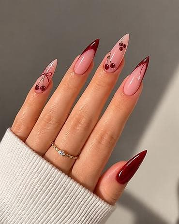 plastik qapi gence: Xidmət: Professional dırnaq dizaynı və gel manikür Təsvir: - — 6