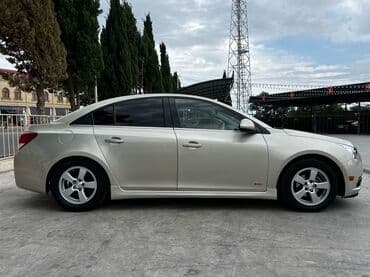 ford fusion necə maşındır: Chevrolet Cruze: 1.4 l | 2015 il 289000 km Sedan — 12
