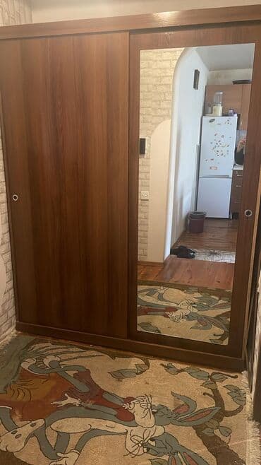 Qarderob, paltar dolabı