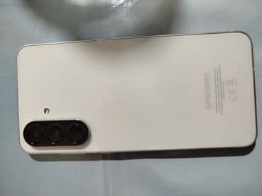 samsung galaxy s8 ekran: Məhsul: moto Təsvir: - Böyük tam ekranlı ön panel, nazik çərçivələr - — 6