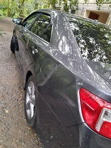 turbo.az yeni avtomobiller: Toyota Camry SE sedan - Korpus: sedan, qrafit/boz rəng - — 10