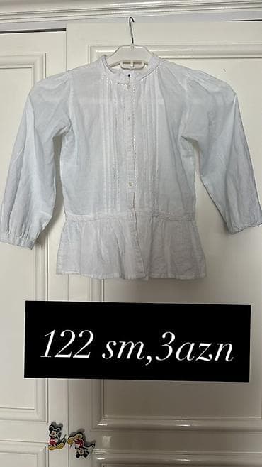 ucuz kask: Qız uşağı üçün ağ köynək/bluz. - Ölçü: 122 sm - Qiymət: 3 AZN — 1