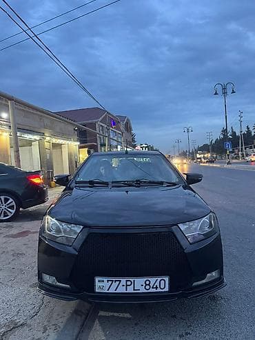 Iran Khodro : 1.7 l | 2022 il 135100 km Sedan — 1