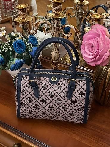 qız cantaları: Tory Burch dizaynlı barrel/duffle tipli əl çantası – bir neçə rəng — 3