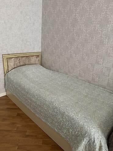 Tək nəfərlik çarpayı - Ölçü: təxminən 90–100 sm en, 190–200 sm — 1