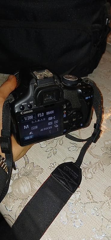 Фото и видеокамеры: Canon EOS 500D DSLR fotoaparat - Sensor: 15.1 MP APS‑C CMOS - Video — 7