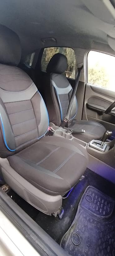 Yağlar və avtokimyəvi maddələr: Ford Focus: 1.6 l | 2006 il 185000 km Hetçbek — 5