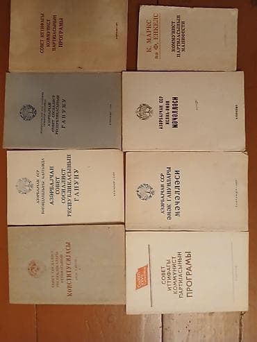 kaset video: Qarışıq kolleksiya şəklində köhnə nəşrlər, VHS videokasetlər və poçt — 7