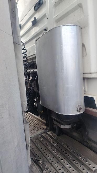 avtobuslar ve xususi texnikalar: MAN TGA 18.430 yük maşını və tentli yarımqoşqu dəst satılır — 6