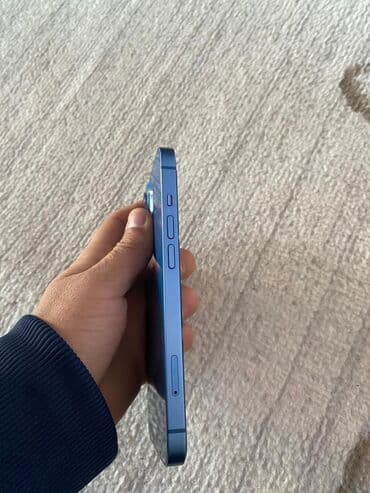 samsung tab e: IPhone 13, Голубой, Face ID — 7