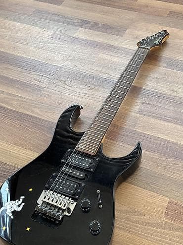 elektro gitarlar: Washburn elektrik gitara – H-S-H pikap konfiqurasiyası və tremolo — 3
