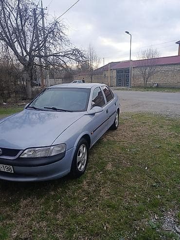 nissan note bufer: Opel Vectra: 1.8 l | 1997 il 415000 km Sedan — 3