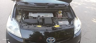 priora qapı: Toyota Prius: 1.8 l | 2011 il Hetçbek — 5