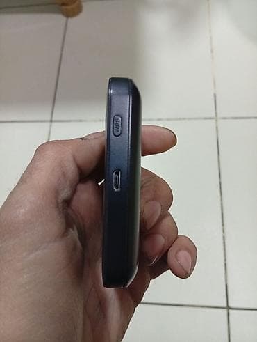 Azercell daşınan Wi‑Fi (MiFi) modem Xüsusiyyətlər: - Operator