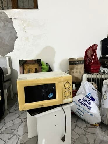 ikinci əl soyuducu satışı: Mikrodalğalı soba Samsung, Ayrıca dayanan, Mikrodalğalar ilə, rəng - Bej, İşlənmiş — 5