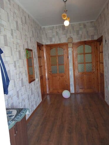 savalan qesebesi harda yerlesir: 4 otaqlı, 150 kv. m, Orta təmir — 4