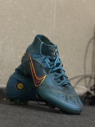 Butslar: Butslar Nike, Ölçü: 43 — 2