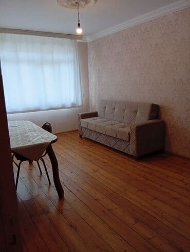 memar ecemi kiraye evler: 1 otaqlı mənzil – Gence seher pasolkada 1ci mərtəbə univeste yaxın — 10