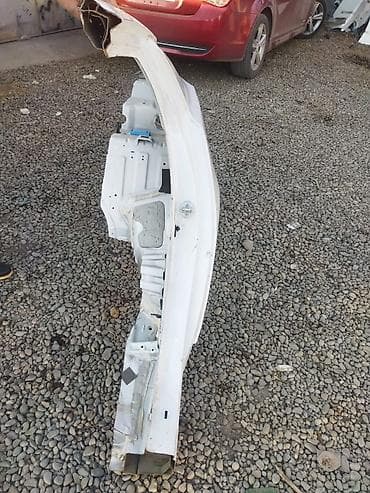 orta panel: Məhsul: Avtomobilin sağ arxa krılosu hissəsi (kuzov “çetrvërk/quarter — 2