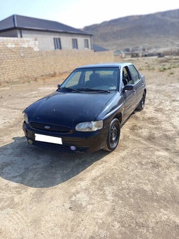 Salam gördüyünüz maşın isbisat olunur hər bir sapcastı satılır kuzadan