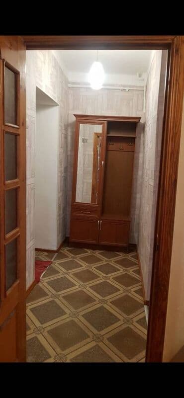 kiraye evler neftciler qarayev: Nərimanov rayonu, Monaliza şadlıq sarayının yanında 5 mərtəbəli — 1