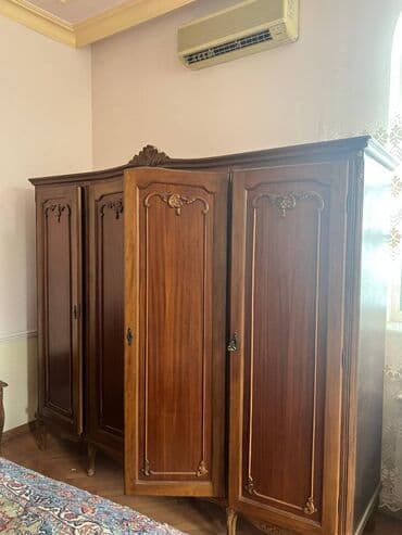 купить двуспальная кровать: Гардеробный шкаф — 8