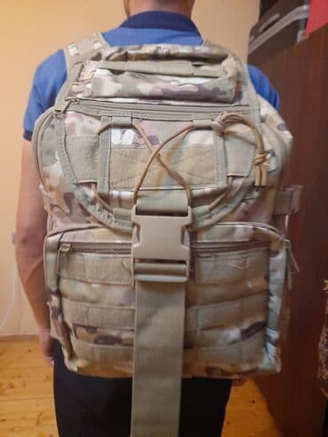 купить бу чемодан: Unisex kamuflaj naxışlı bel çantası, açıq havada fəaliyyətlər — 2