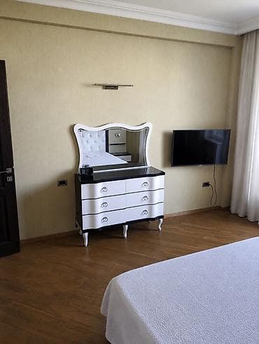 evler satdiq: 4 otaqlı, Yeni tikili, m. Gənclik, 158 kv. m — 9