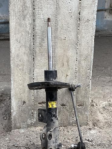 Hundai sonota az işlenmiş amartizatr real alıcılar narahat elesin