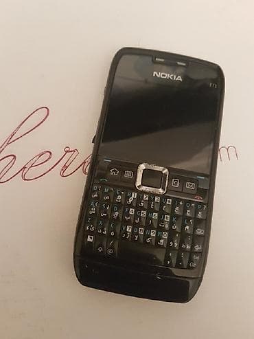 iphone 5 satilir: Antik madel telefon tam idial veziyetdei qesheng ishdiyir — 1