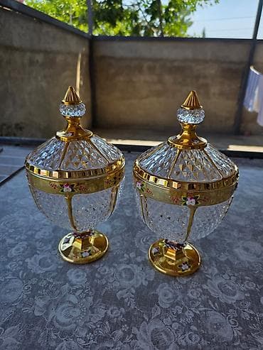 suse qab: Qapaqlı bəzəkli konfet qabları (2 ədəd) - Material: Şüşə və metal — 2