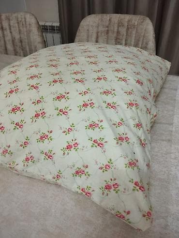 Balış Sintifonan razmer 70, 60 sm yumuşaq ve rahat tezədir işlənməyib
