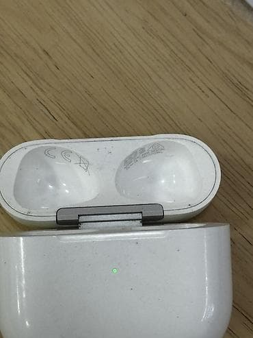 qədimi telefon: Simsiz şarj cihazı Apple — 3