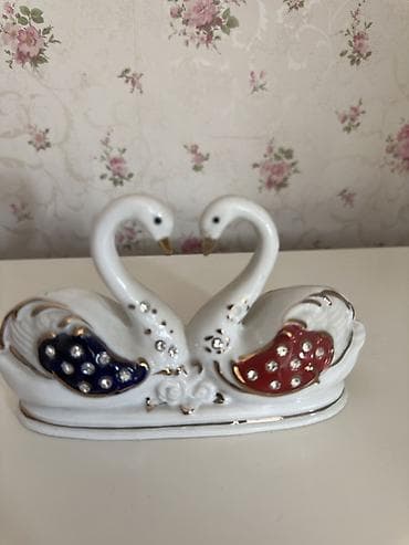 ag saat: Fiqur, Keramika, rəng - Ağ — 4