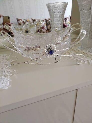 yuxuda qend qabi gormek: Kanfet qabi iki eded ikisi biryerde 55 azn — 2