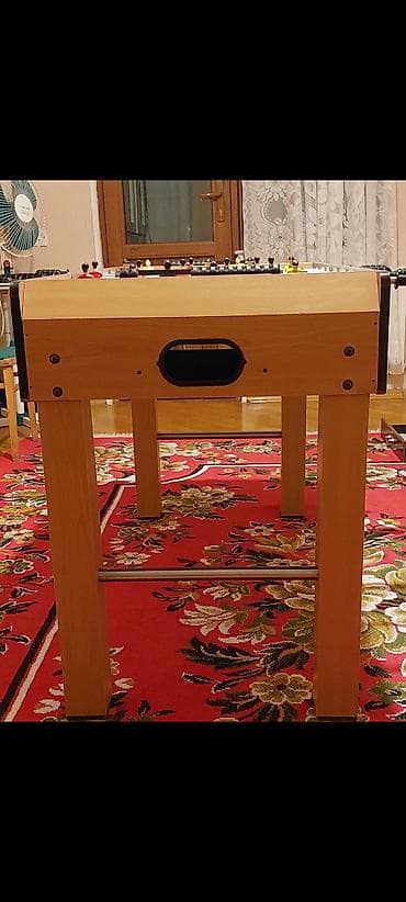 Stolüstü futbol (foosball) masası böyük ölçüdə - Tam ölçülü oyun — 4