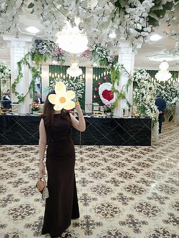 Qadın axşam/elegant paltarı - Rəng: tünd qəhvəyi (şokolad tonları) -