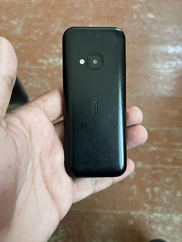 philips xenium x525: Nokia 5310, rəng - Qara, Düyməli — 5