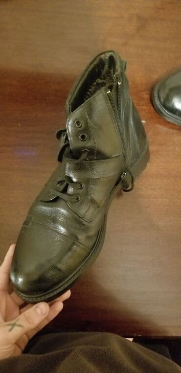 резиновые мужские ботинки: Qara dəri kişi botu - Material: parlaq teksturalı qara dəri içlik — 2