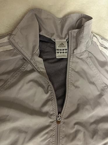 Orginal Adidas idman dəsti - Brend: adidas (etiket üzərində) - — 2