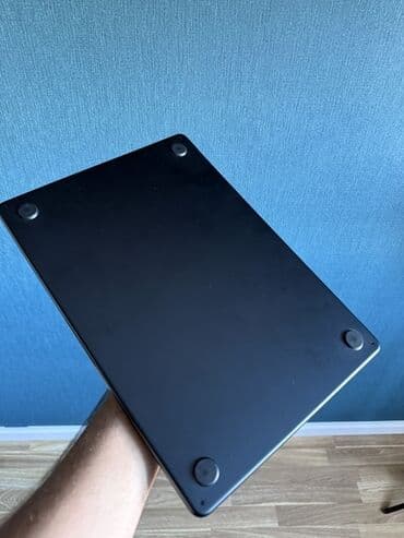 macbook air m2 qiymeti: Macbook Air M2 16 inch ekran 256gb yaddaş Batereya tutumu: 93% Ideal — 2