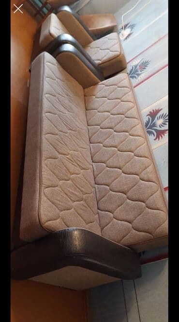 işlenmiş stol stul: Divan və iki kreslo 
Altında baza var
Divan və kreslolar acıılır — 3