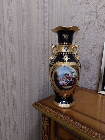 подарок на 10 лет: Одна ваза, Фарфор — 1